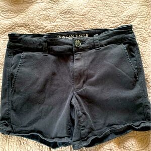 American Eagle Womens Midi Shorts 6 Black Chino Pockets Super Stretch AEO Twill